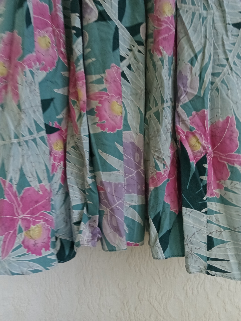 Hilo Hattie Teal Floral Midi Dress with Pink & Lavender Blooms Sun Dress Ruched - Picture 13 of 14